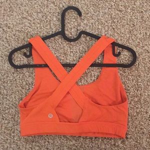 Lululemon sports bra 💫
